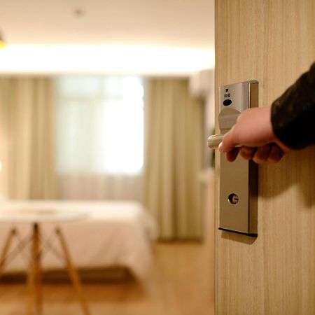 Hotel Sukoon - Ramesh Nagar New Delhi Bagian luar foto