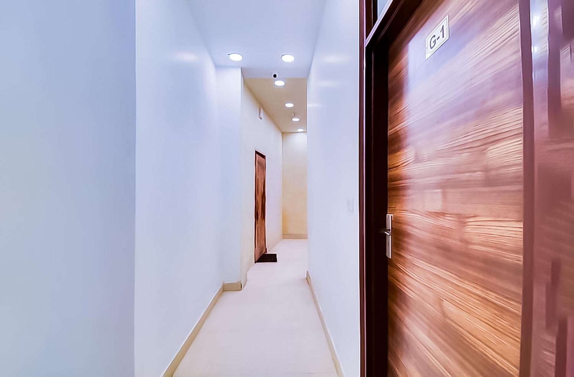 Hotel Sukoon - Ramesh Nagar New Delhi Bagian luar foto