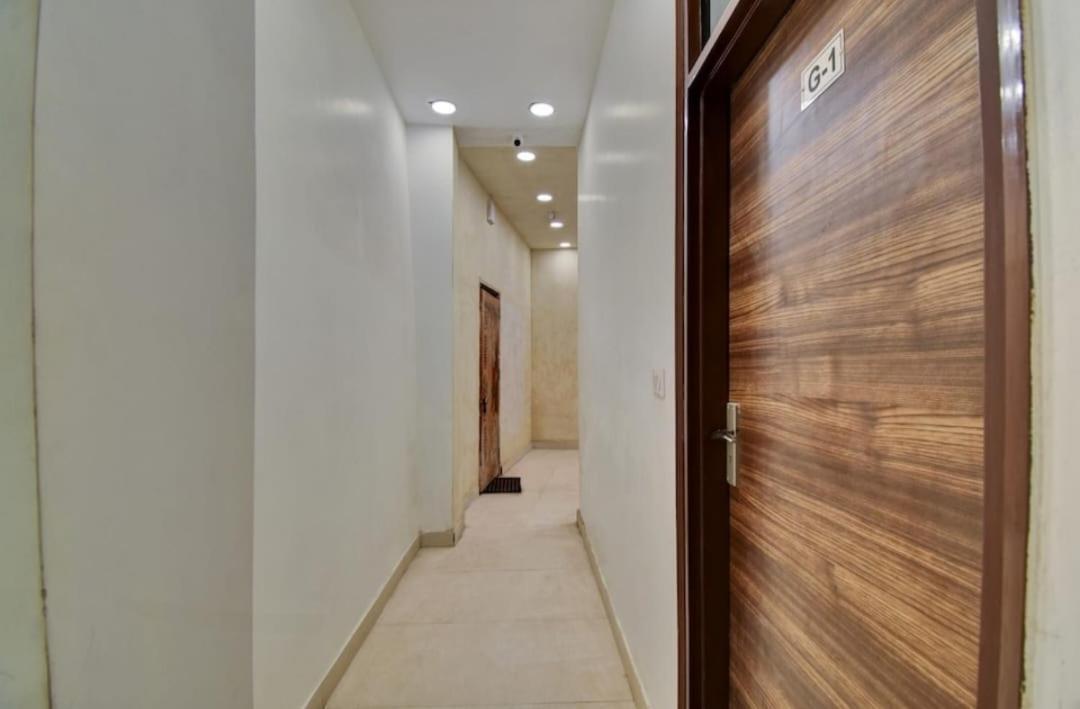 Hotel Sukoon - Ramesh Nagar New Delhi Bagian luar foto